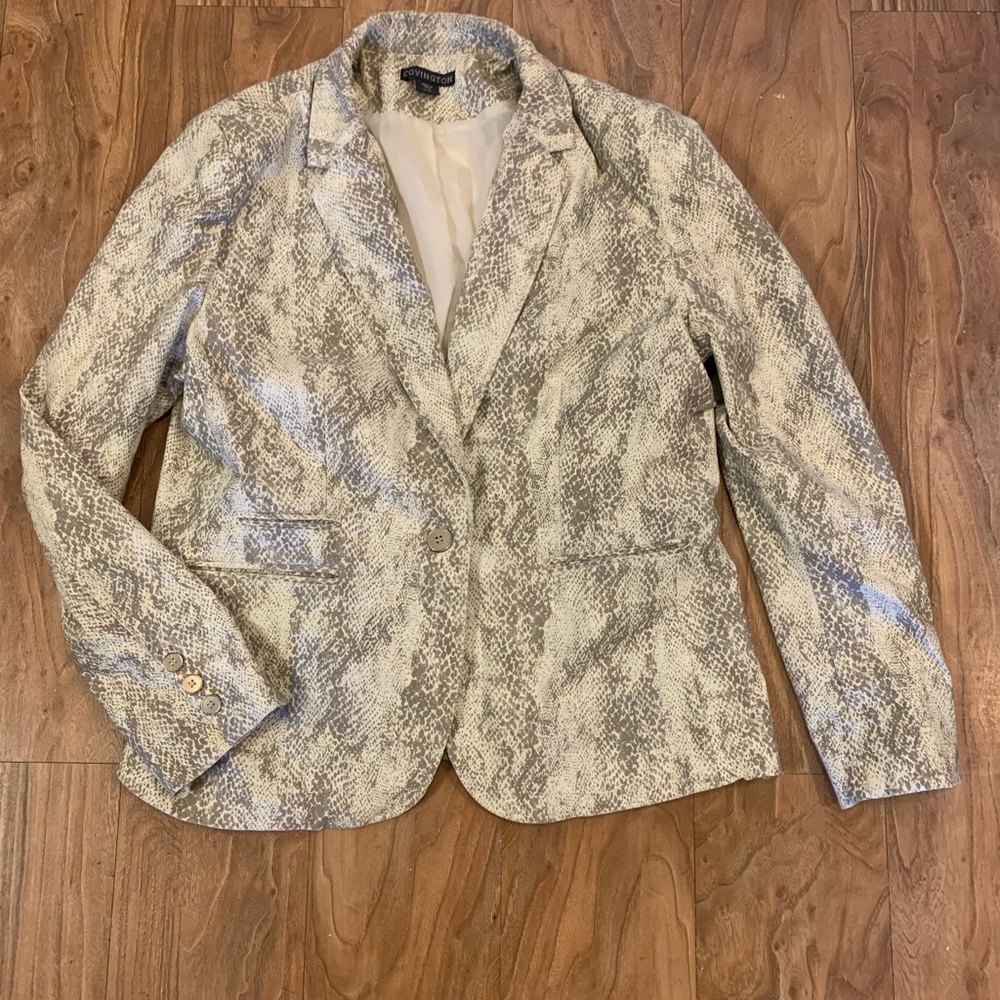 Covington blazer size XL- Juniors